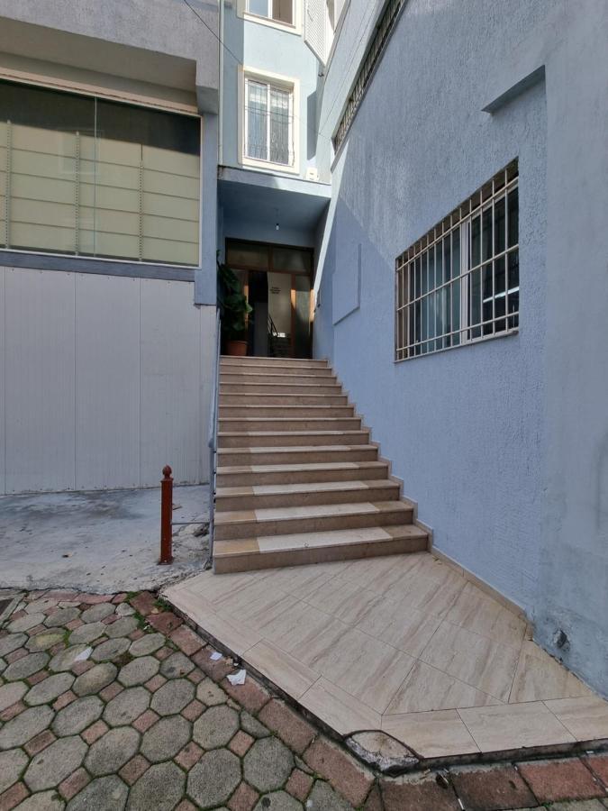 City Center Apartment 1 Sarandë Eksteriør billede